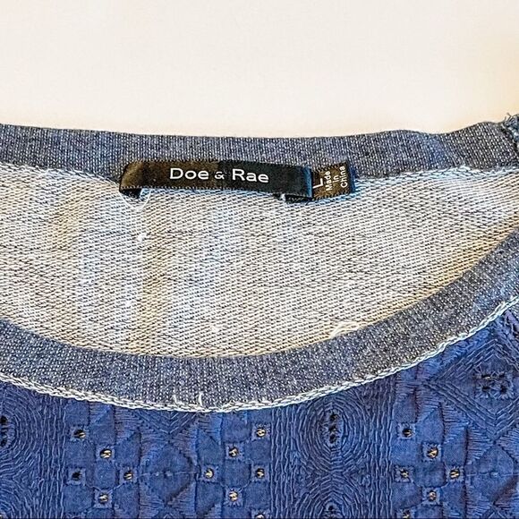 🍋 Doe & Rae • Eyelet Front Athleisure Top - Picture 6 of 9